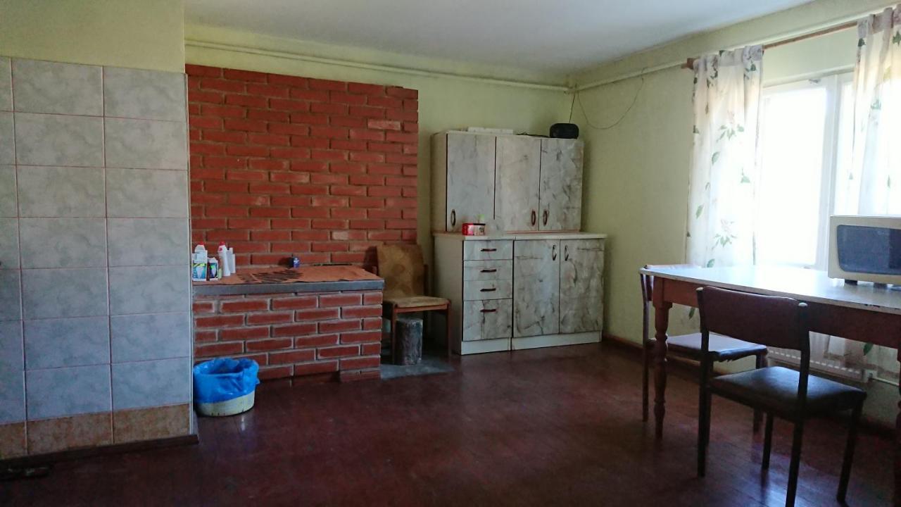 Dzivoklis Pirmie Zalmezi Apartment Jurkalne Exterior photo