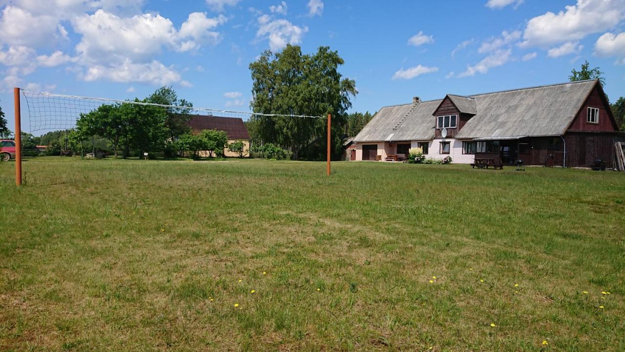 Dzivoklis Pirmie Zalmezi Apartment Jurkalne Exterior photo